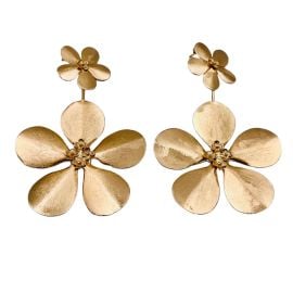 Parravi Jewelry Buttercup Floral Earrings at Parravi Jewelry